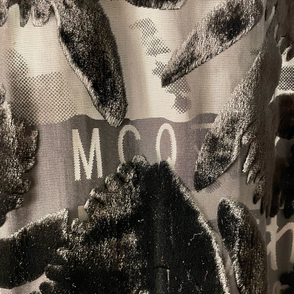 Never worn - Picture 3 of 4